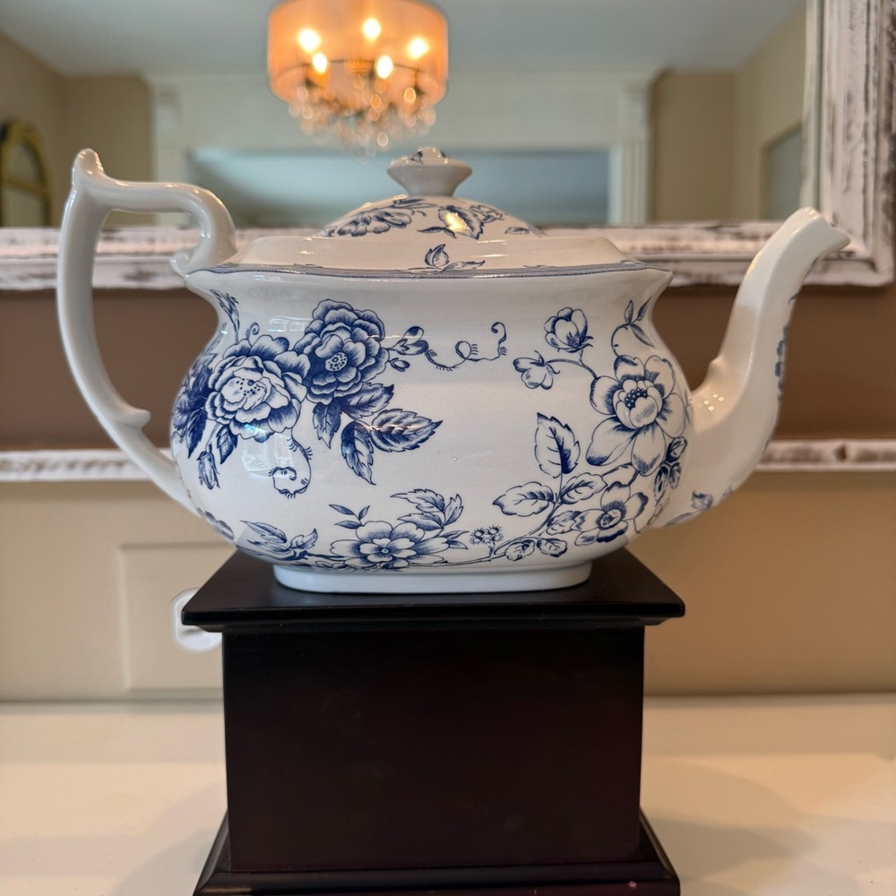 Spode “Clifton” for Laura Ashley Blue & White Floral Teapot-Staffordshire (1989)